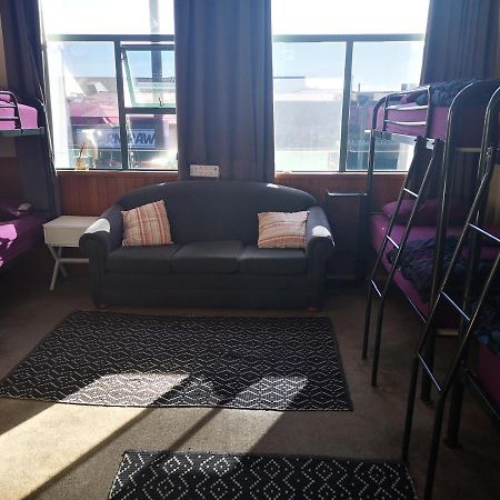 Mountain Jade Backpackers,Private Rooms&Studios Hokitika Exterior foto